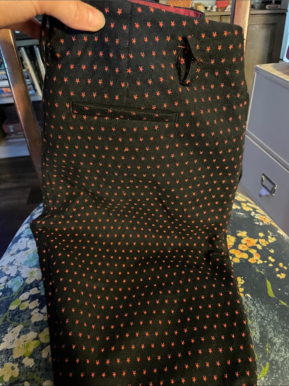 Scotch & Soda Black Capri with Red Star